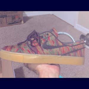 New Nike Janoski premium sneakers size 9.